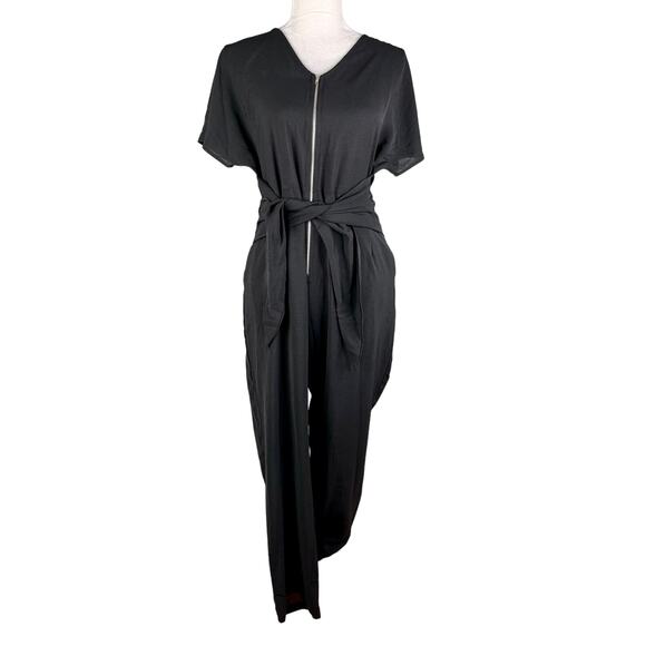 Polagram Jumpsuit Black Medium Short Sleeve Front Zipper V-Neck Tie - Picture 7 of 13